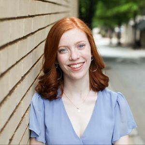 Meet your Posher, Ava